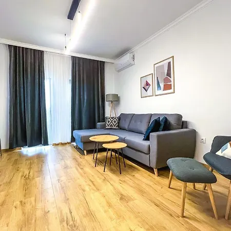 Deluxe Central Rooms Karlovo Exterior photo
